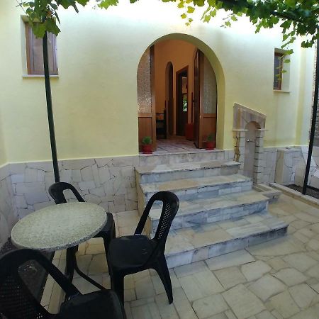 Gjirokastër Guest House Urat מראה חיצוני תמונה