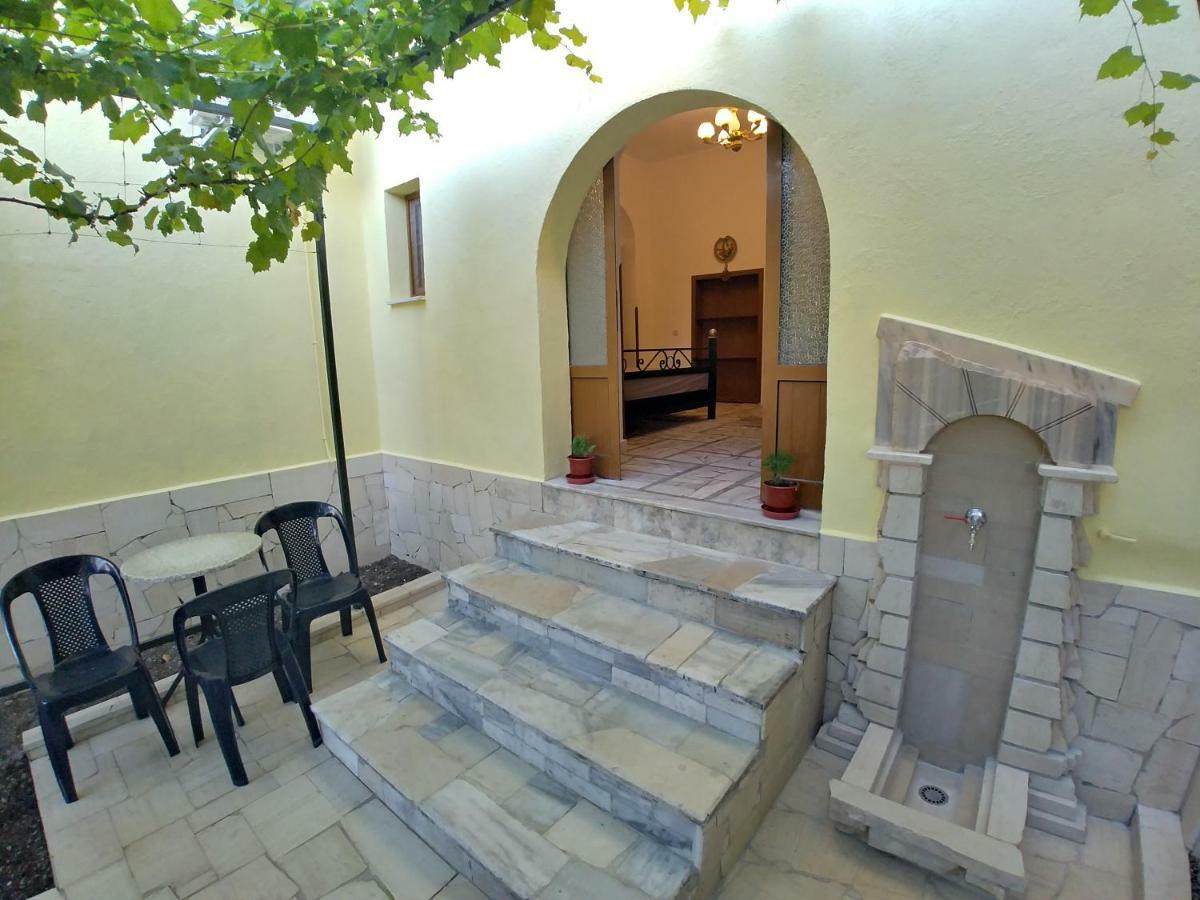 Gjirokastër Guest House Urat מראה חיצוני תמונה